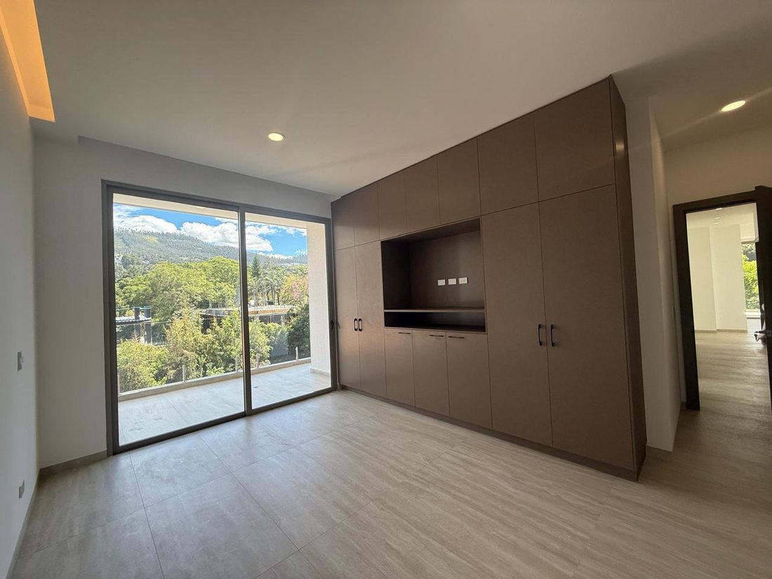 Apartment in Quito, Pichincha, Ecuador 4 - 18438673