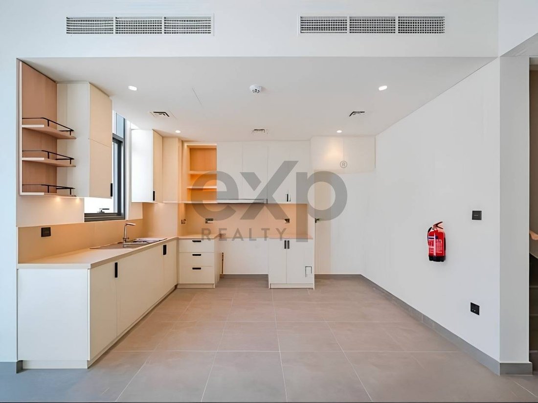 Townhouse in Wadi Al Safa 5, Wadi Al Safa, Dubai 3 - 18436667