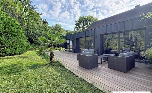 House in Dampierre-en-Yvelines, Ile-de-France, France 1