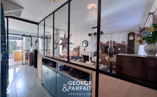 House in Le Genette, La Rochelle, France 1