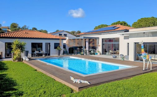 Casa a Laroque-des-Albères, Occitania, Francia 1