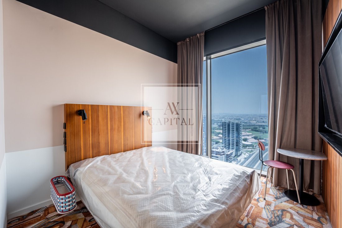 Apartment in Business Bay, Dubai, United Arab Emirates 1 - 18437920