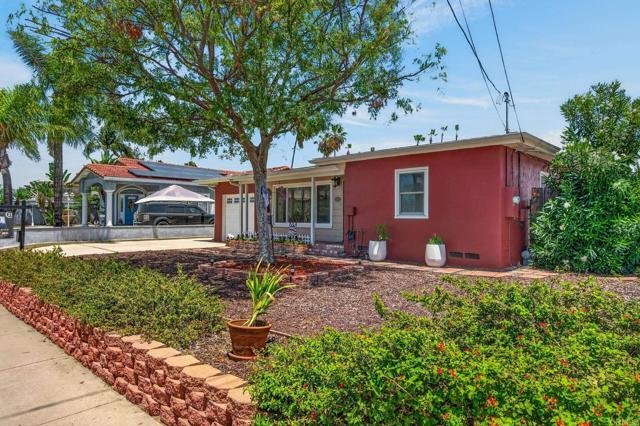 House in El Cajon, California, United States 3 - 18441554