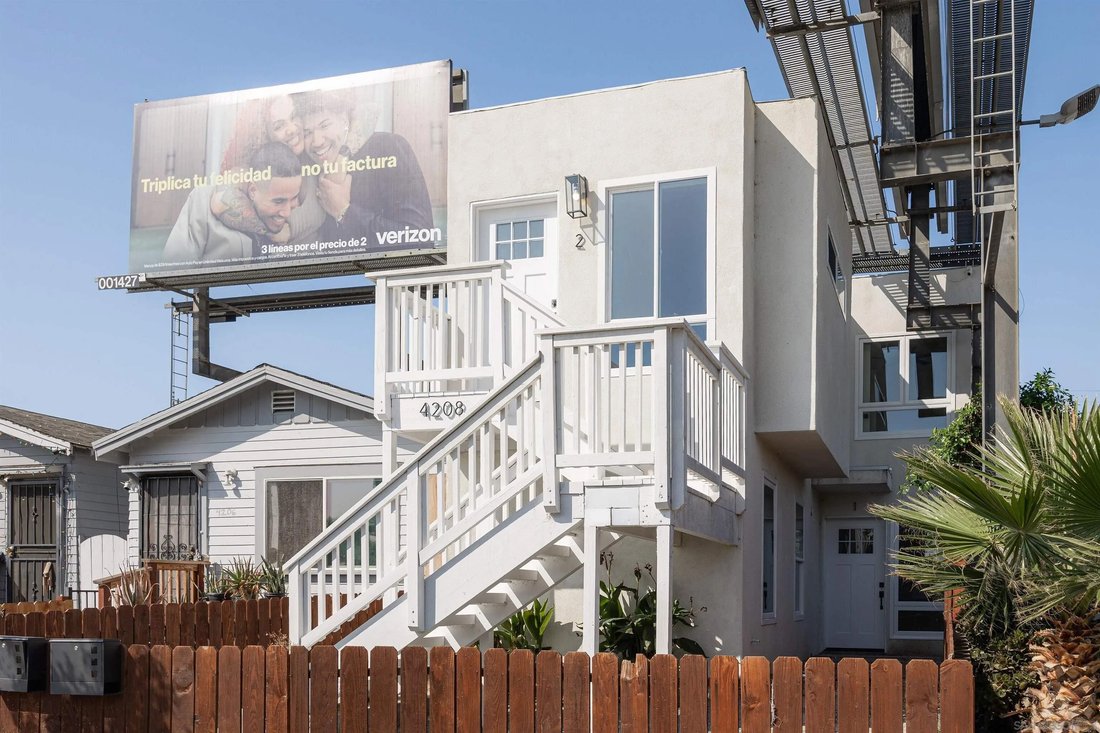 San Diego, California, United States 4 - 18437263