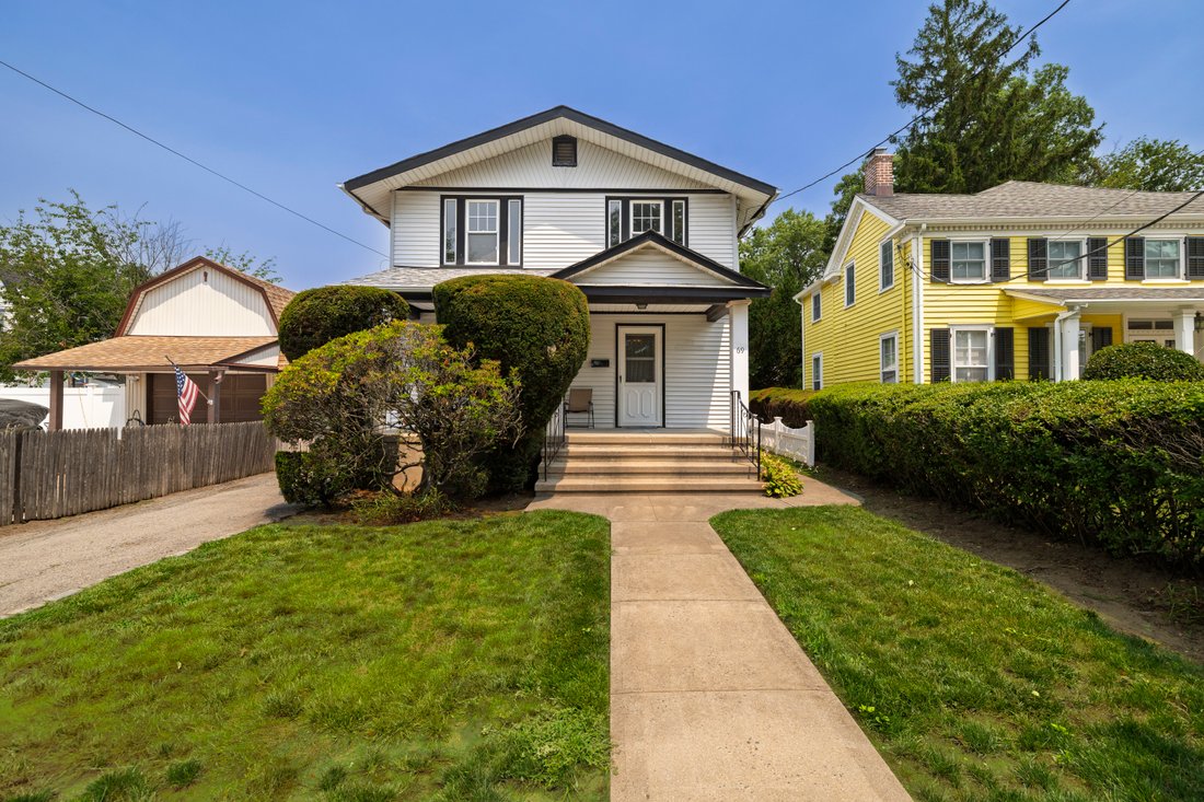 House in Lynbrook, New York, United States 1 - 18438415