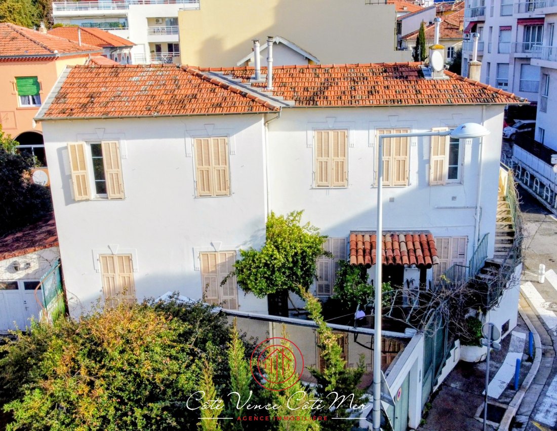 House in Nice, Provence-Alpes-Côte d'Azur, France 1 - 18440972