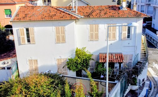 House in Nice, Provence-Alpes-Côte d'Azur, France 1