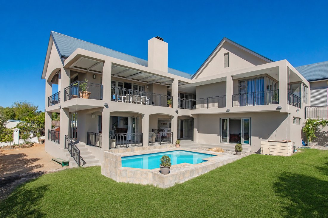 House in Paarl, Groenvlei, Western Cape 1 - 18150605