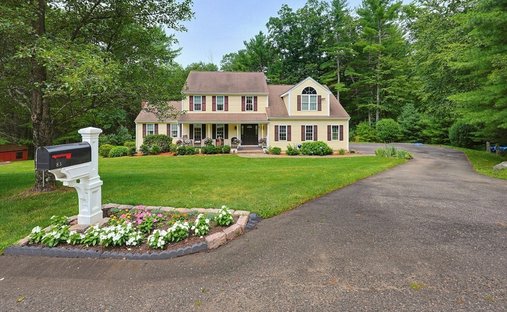 House in Uxbridge, Massachusetts, United States 1