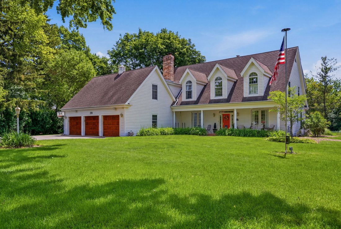 House in Cary, Illinois, United States 1 - 18440319