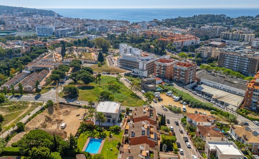 Villa en Lloret de Mar, Cataluña, España 1