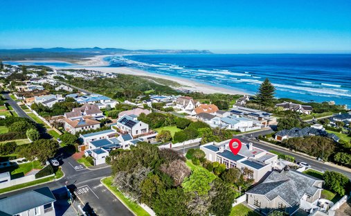 Country House in Hermanus, Western Cape, South Africa 1