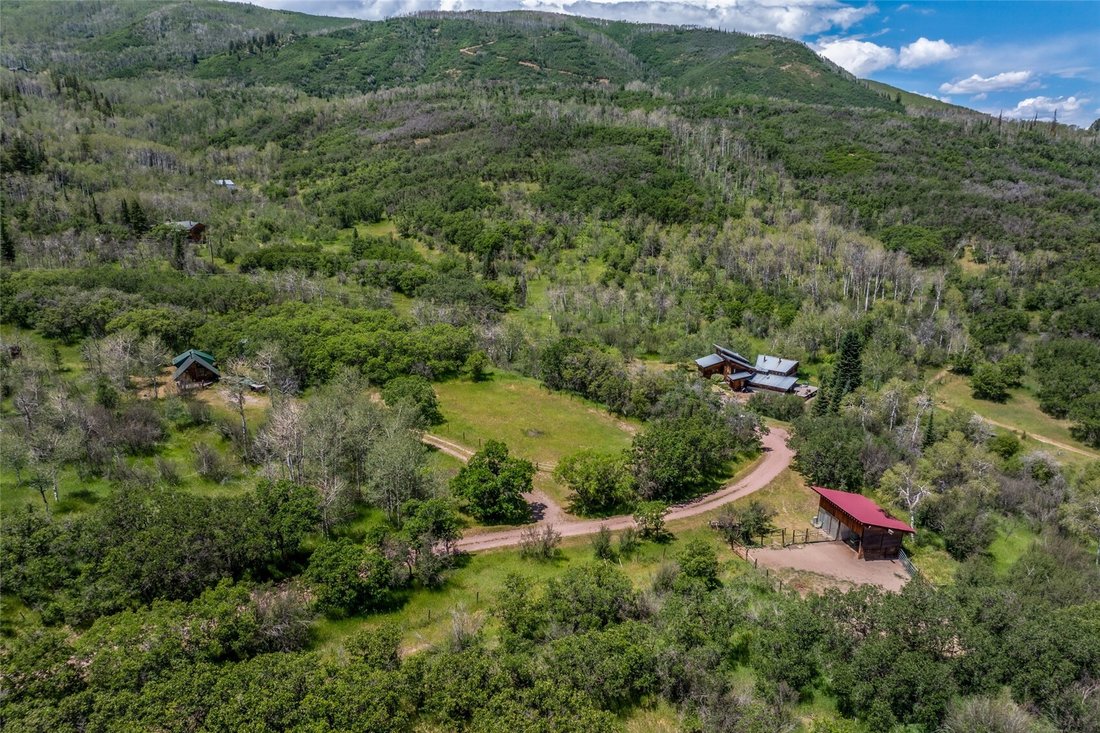 House in Oak Creek, Colorado, United States 2 - 18441578