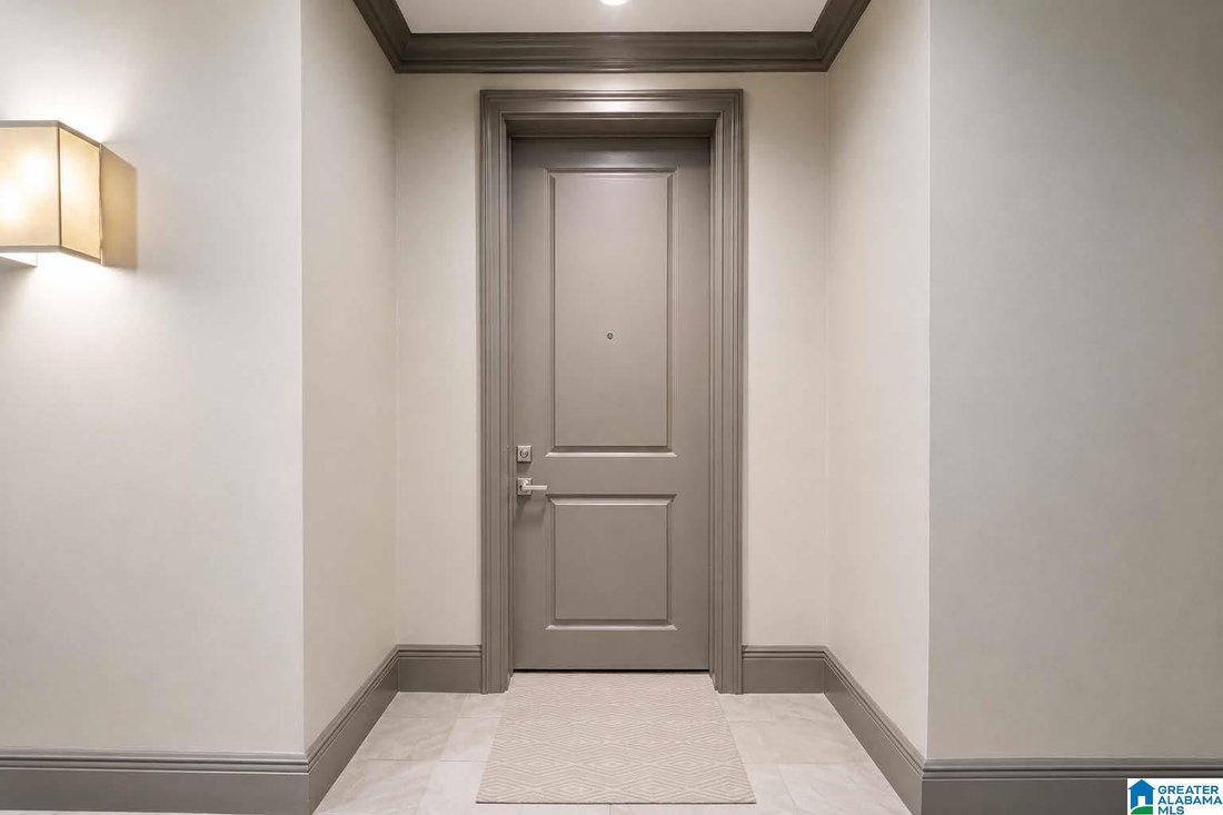 Condo in Homewood, Alabama, United States 2 - 18442846