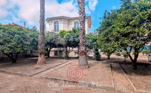House in Nice, Provence-Alpes-Côte d'Azur, France 1
