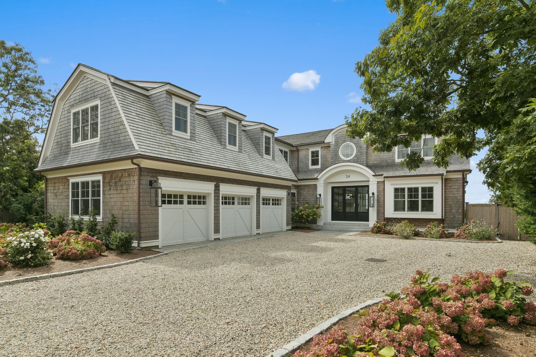 House in Bourne, Massachusetts, United States 2 - 18435833
