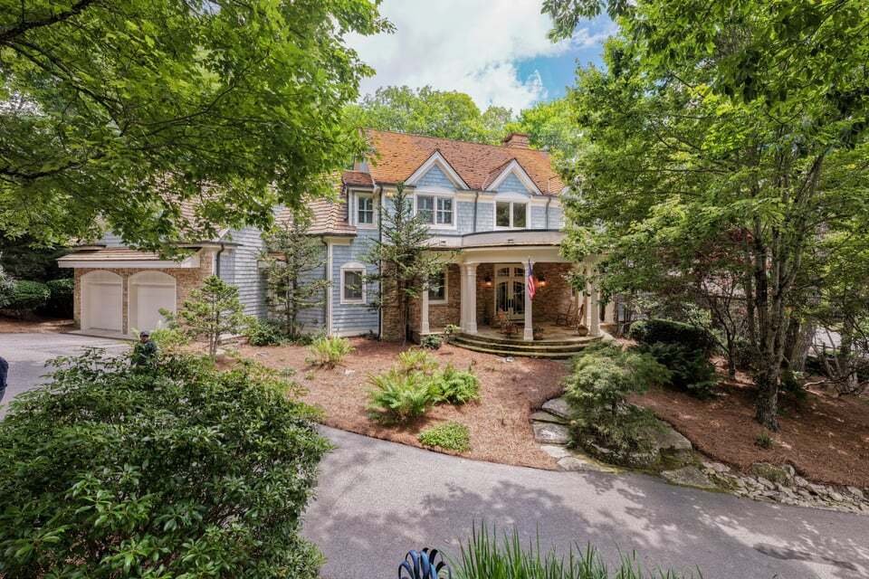 House in Highlands, North Carolina, United States 1 - 18438806