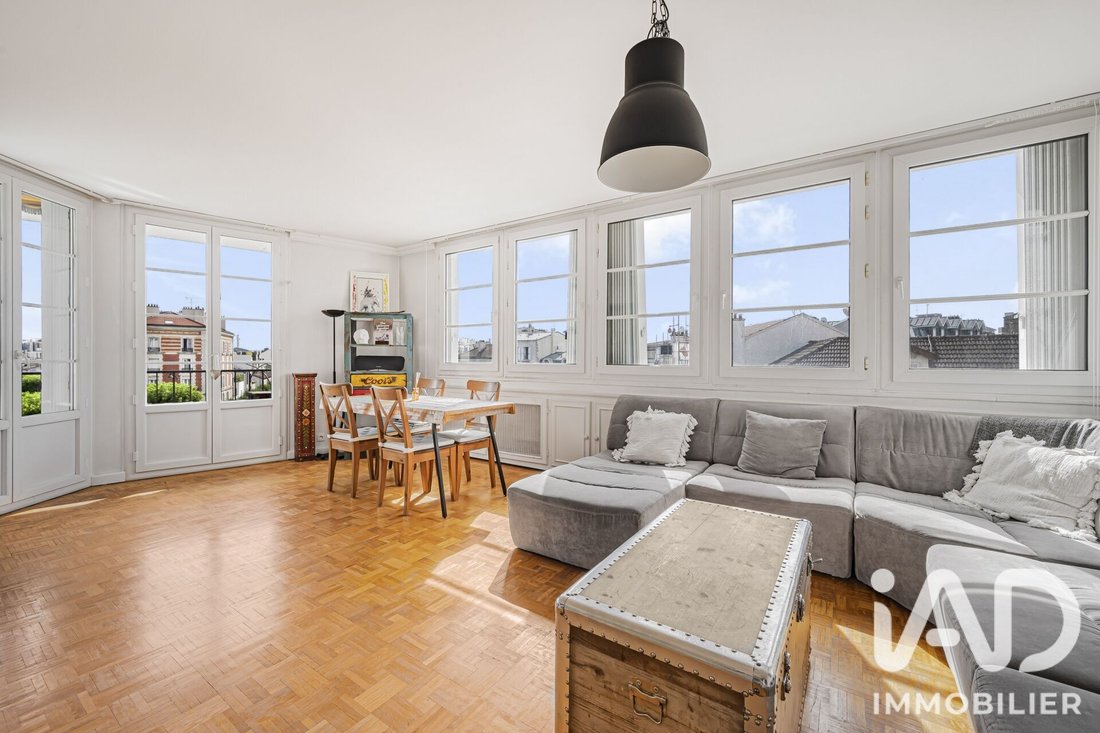 Apartment in Chateau Ridel, La Garenne-Colombes, France 3 - 18438639