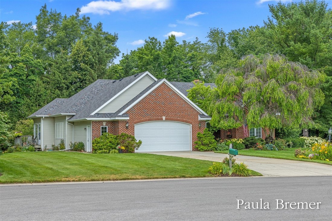 House in Forest Hills, Michigan, United States 3 - 18436698