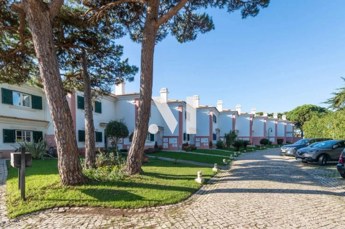 House in Cascais e Estoril, Lisbon, Portugal 1 - 18435771