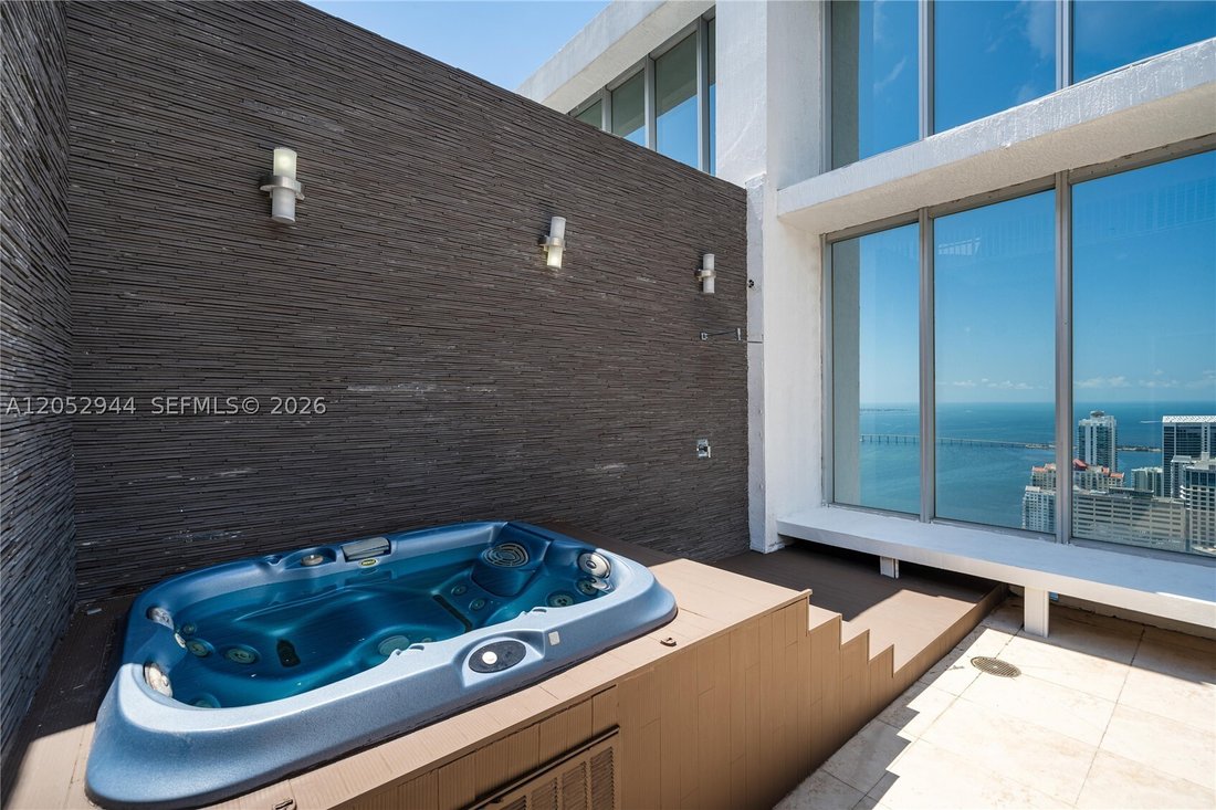 Condo in Miami, Florida, United States 2 - 18440057