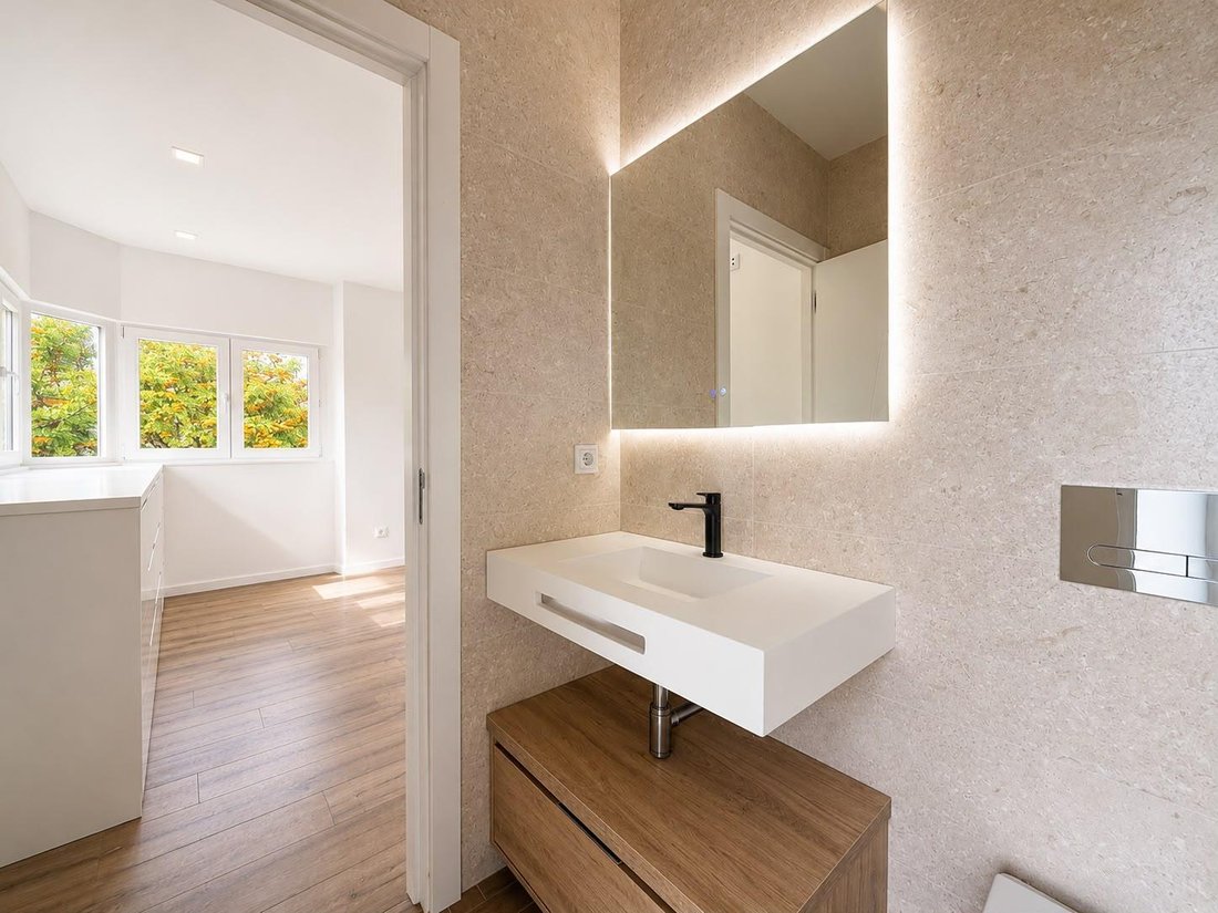 Apartment in Cascais e Estoril, Lisbon, Portugal 4 - 18436232