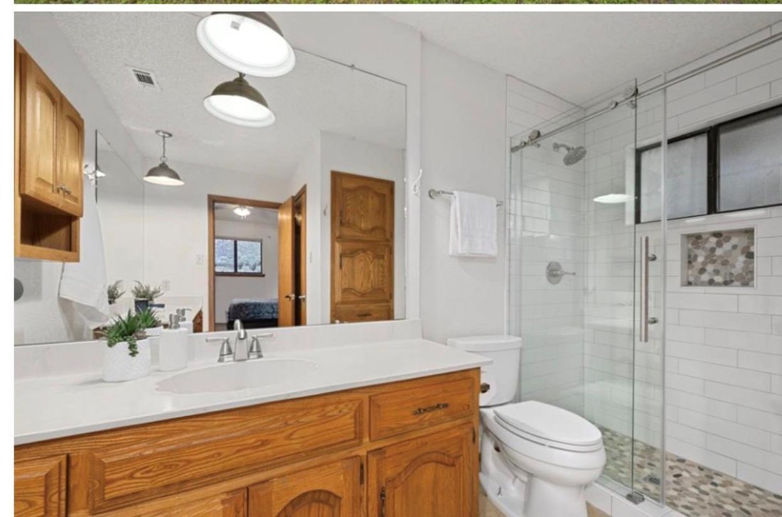 House in Georgetown, Texas, United States 5 - 18437096