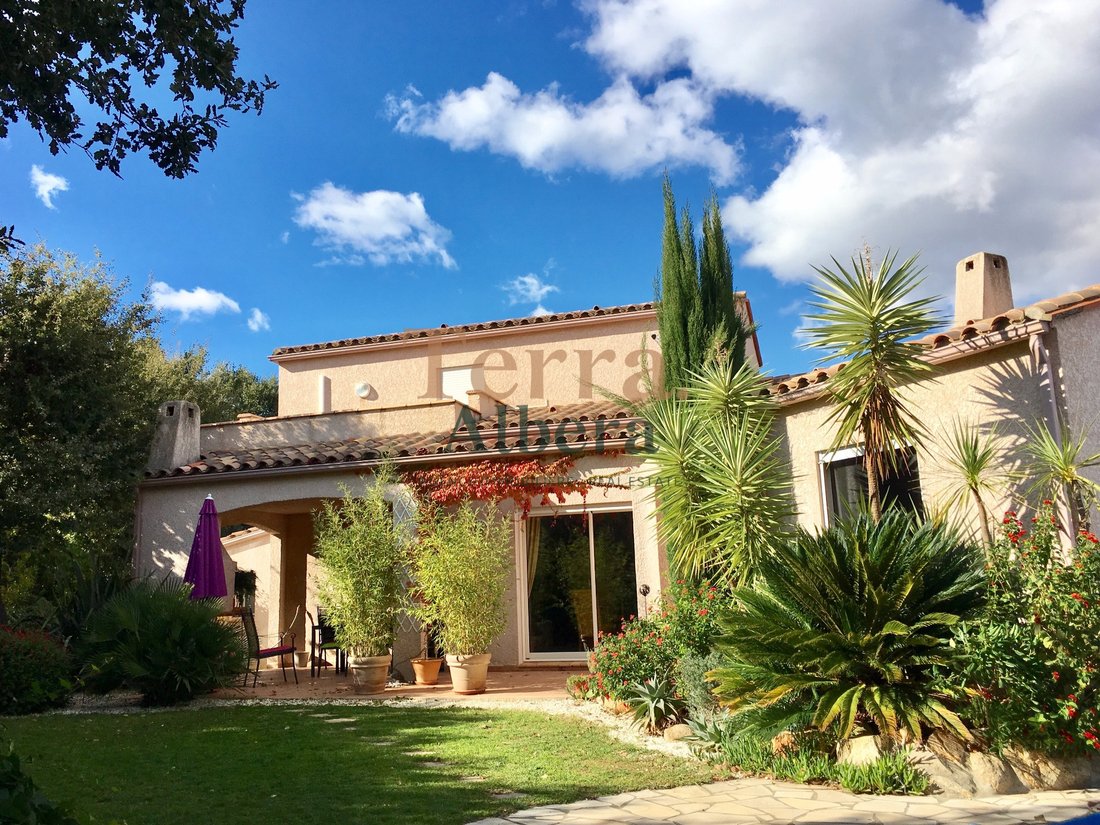 Maison à Laroque-des-Albères, Occitanie, France 3 - 18440943