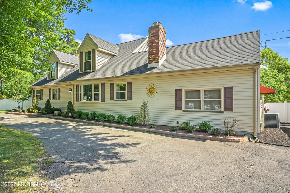 House in Manchester Township, New Jersey, United States 4 - 17542694