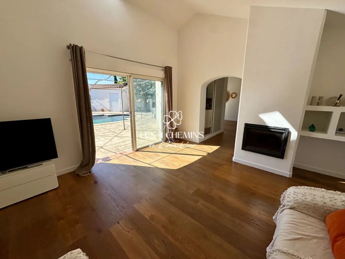 House in Greasque, Provence-Alpes-Côte d'Azur, France 2 - 18439609