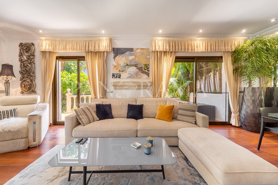 Villa in Marbella, Andalusia, Spain 4 - 18319617