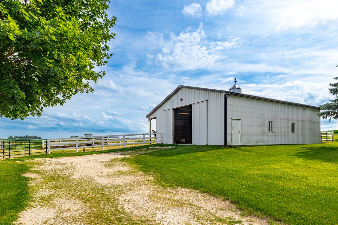 House in Sycamore, Illinois, United States 5 - 18440344
