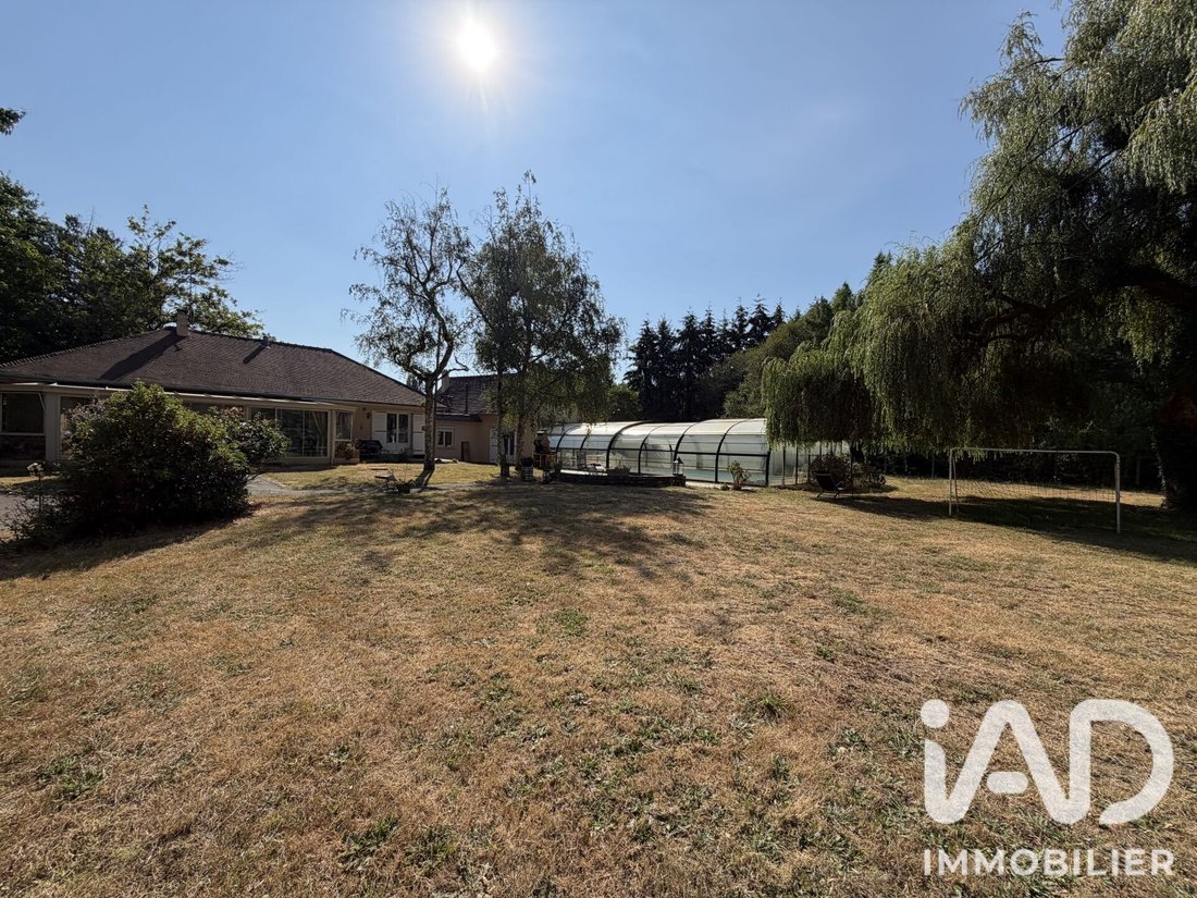 House in Arrondissement of Le Mans, Pays de la Loire, France 1 - 18438640