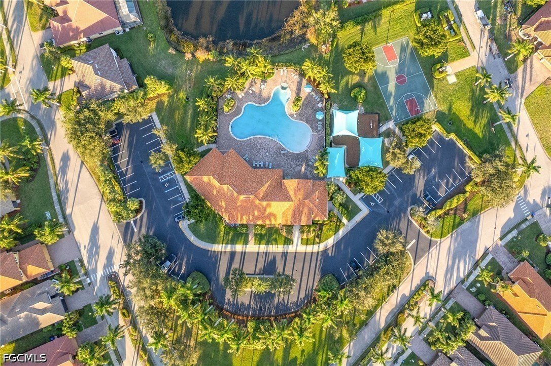 House in Fort Myers, Florida, United States 3 - 18439098