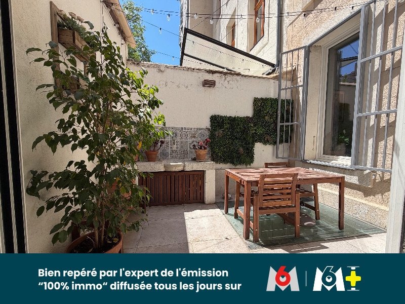 Appartement à Préfecture, 6e Arrondissement, Marseille 3 - 18436945