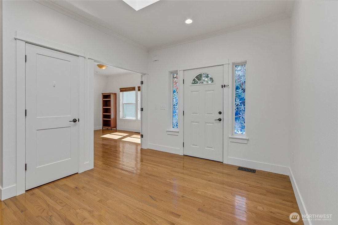 House in Port Orchard, Washington, United States 4 - 18442660