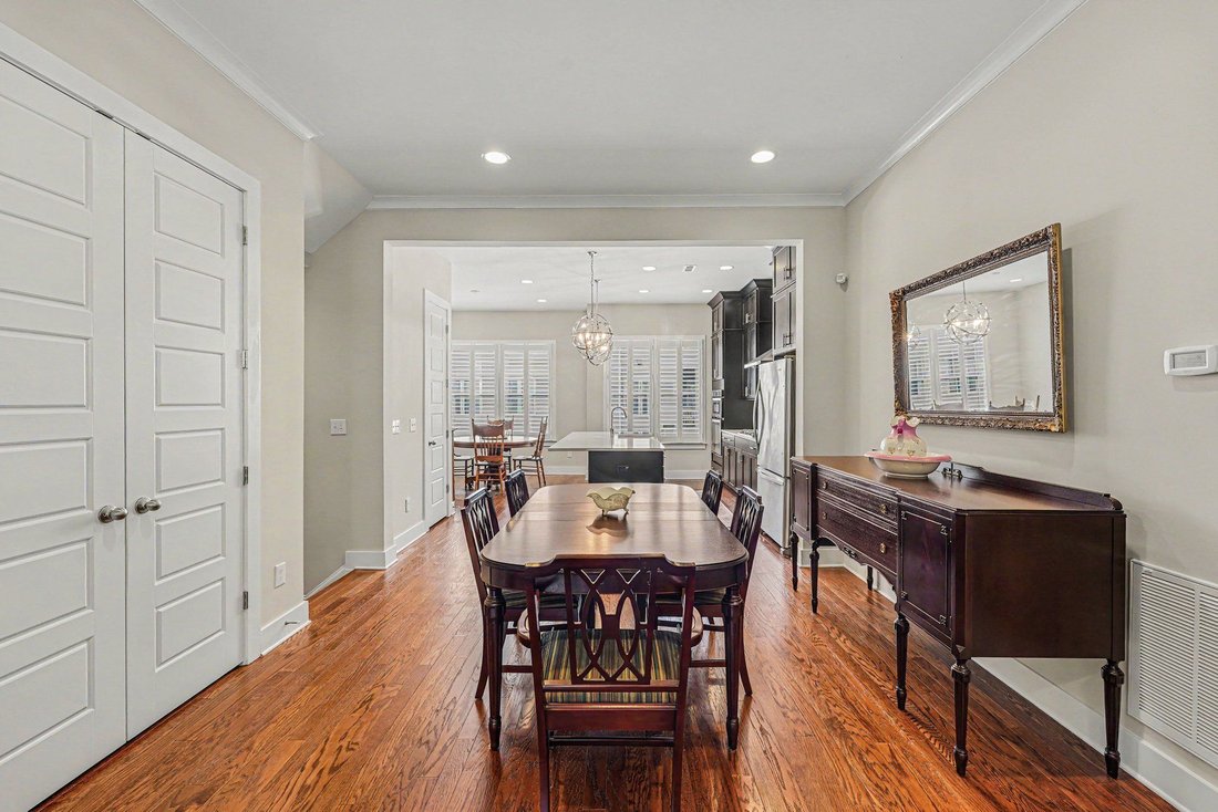 Townhouse in Raleigh, North Carolina, United States 3 - 18437932