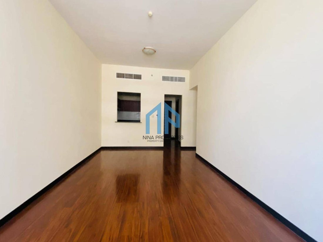 Apartment in JLT / Jumeirah Lakes Towers, Dubai, United Arab Emirates 5 - 18436602