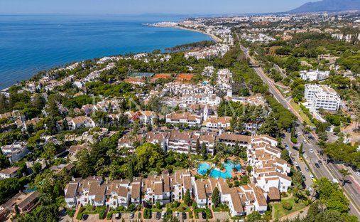 Apartment in Golden Mile, Andalusia, Spain 1