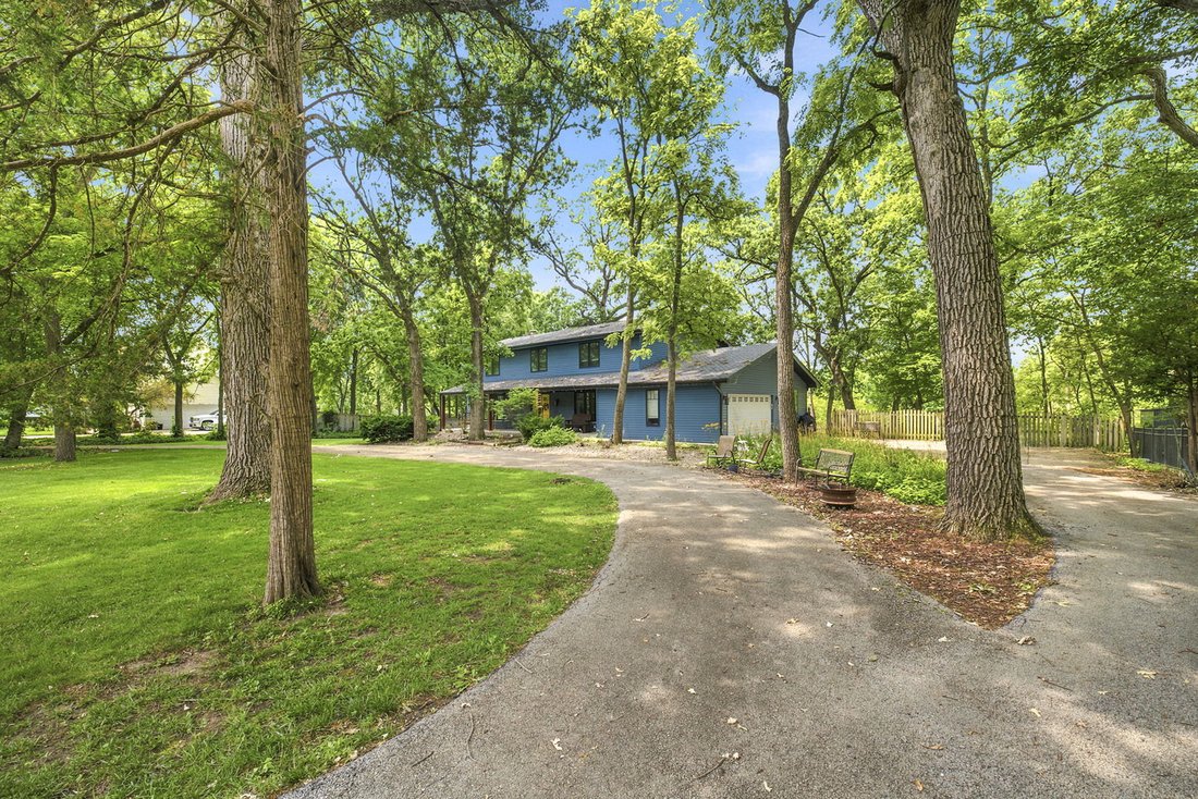 House in Joliet, Illinois, United States 2 - 18440298