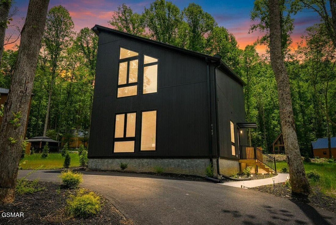 House in Gatlinburg, Tennessee, United States 1 - 18436748