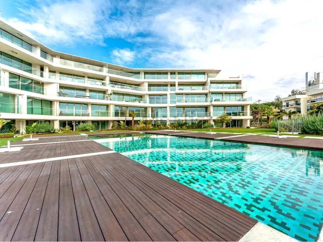 Apartment in Cascais e Estoril, Lisbon, Portugal 1 - 18436139