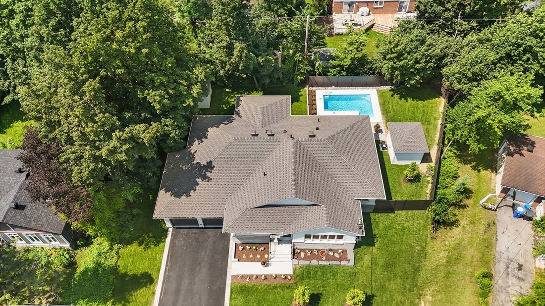 House in Beaconsfield, Quebec, Canada 2 - 18441530