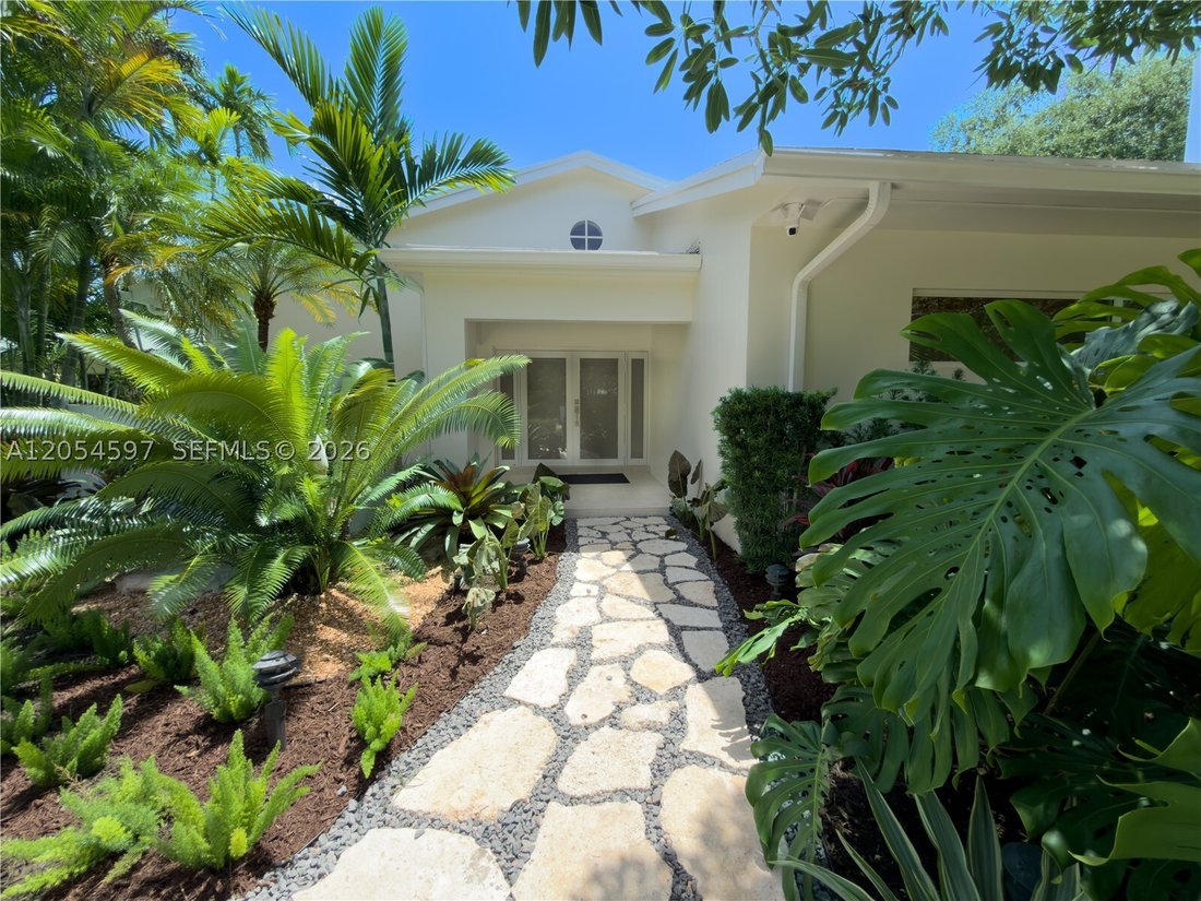 House in Miami, Florida, United States 1 - 18442652