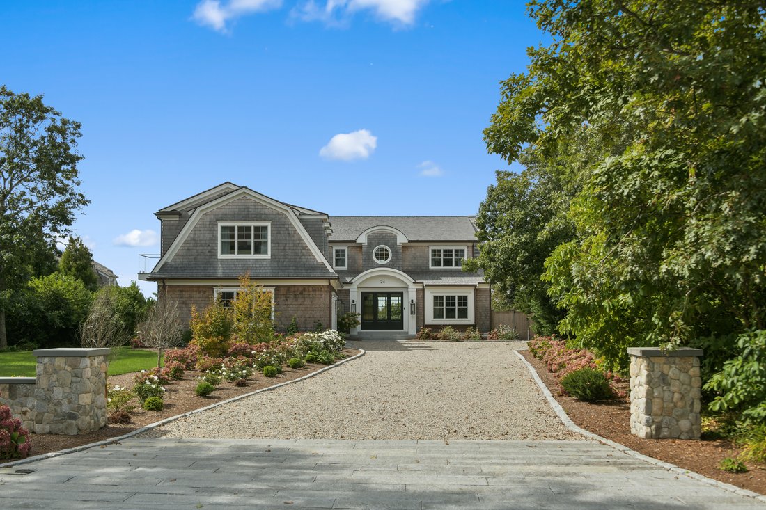 House in Bourne, Massachusetts, United States 3 - 18435833