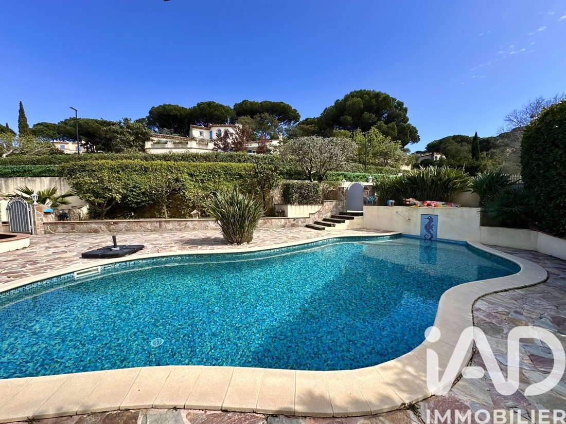 House in Ville-Les Saquedes-Le Bouillonnet, Sainte-Maxime, France 2 - 17716634