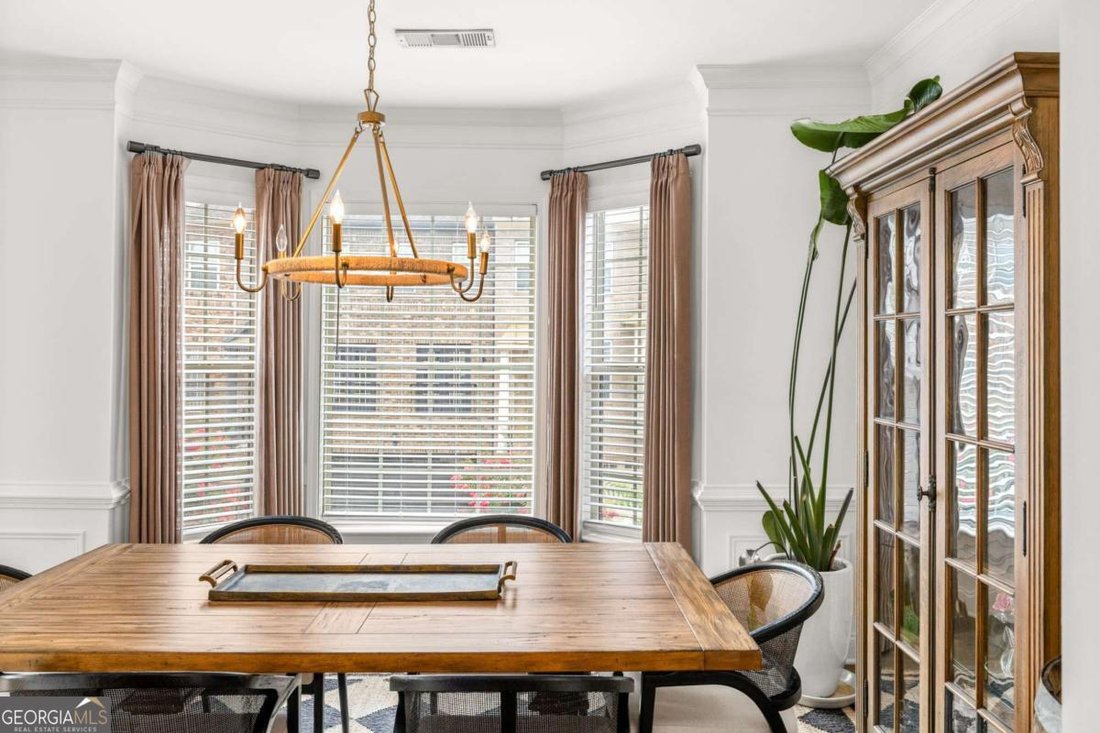 Townhouse in Alpharetta, Georgia, United States 4 - 18440433