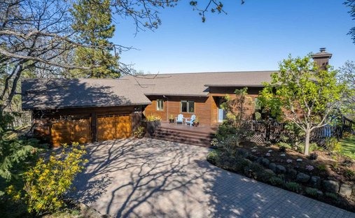 House in Dallesport, Oregon, United States 1