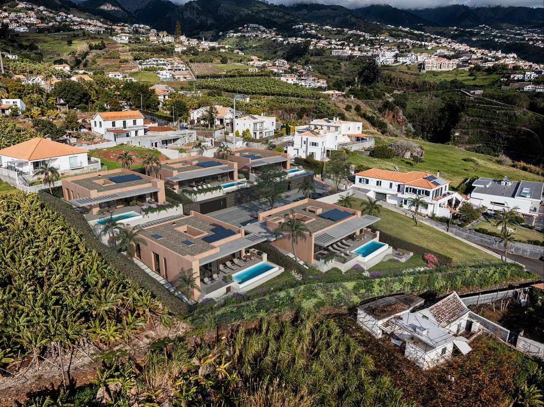 Townhouse in Estreito da Calheta, Madeira, Portugal 2 - 18435641