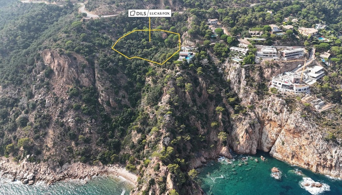 Land in Sant Feliu de Guixols, Catalonia, Spain 1 - 16989780